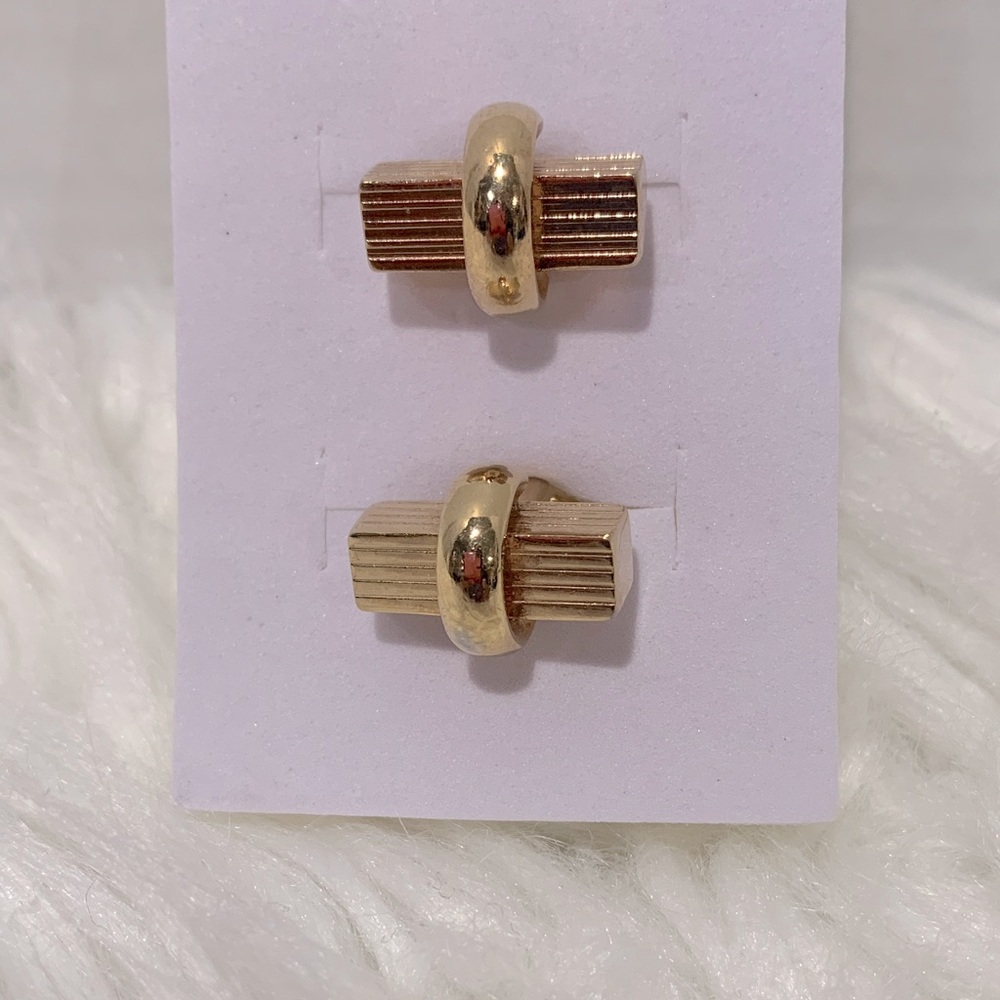 DIOR Elegant Gold-Tone Cufflinks